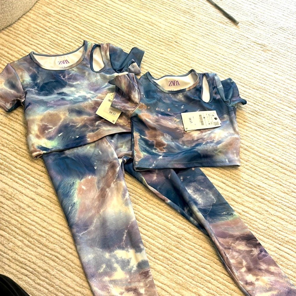 Zara NWT workout set. Leggings and top.